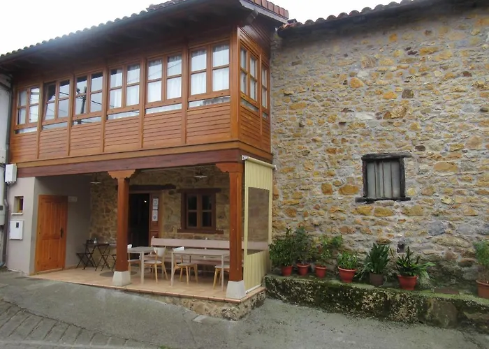 Casa Rosales